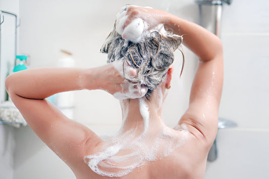Sulfate : un composant dangereux pour vos cheveux ?